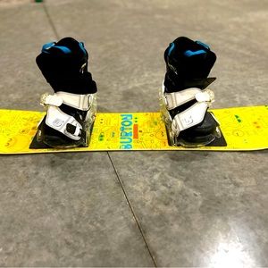 Snowboarding board and boots